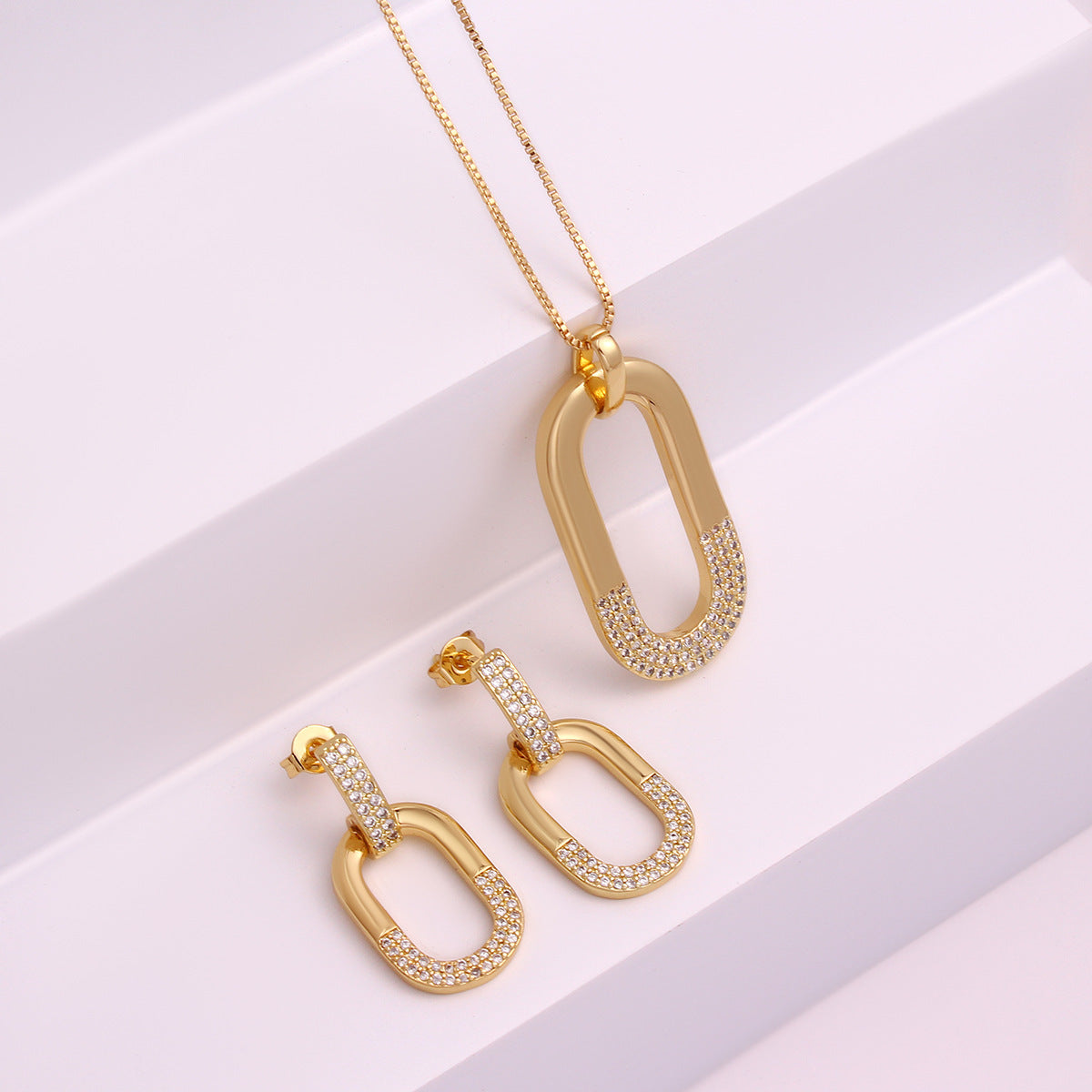 Oval Ear Stud Necklace
