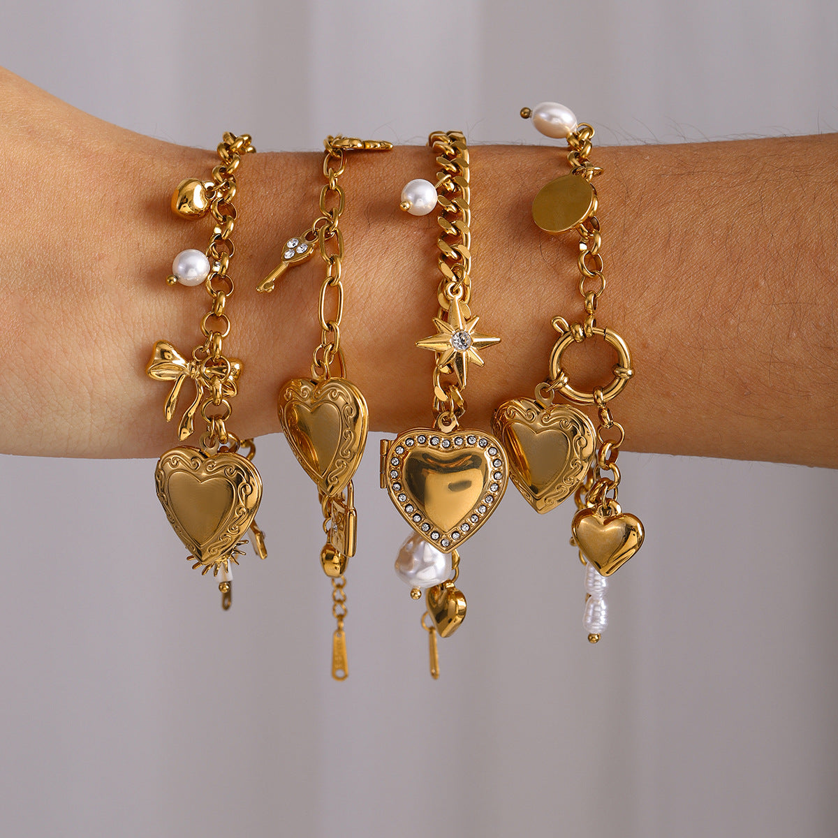 Love Pearl Bow Bracelet