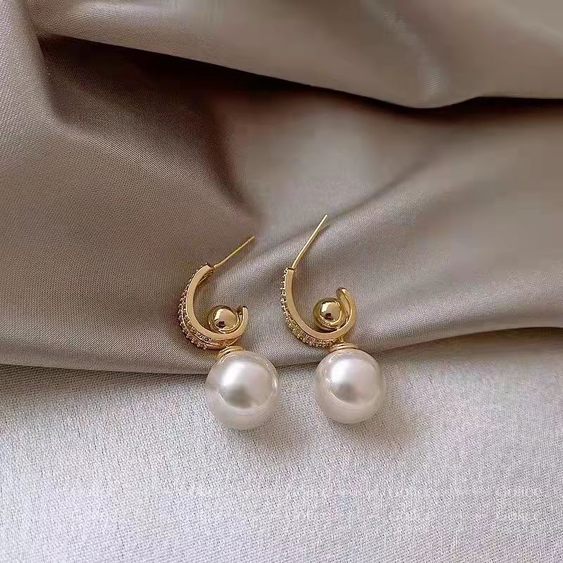 Pearl Earrings