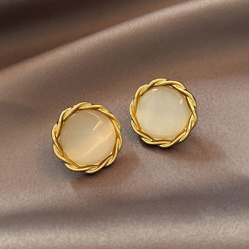 Cat's Eye Flower Earrings