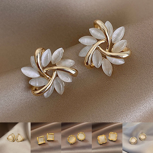 Cat's Eye Flower Earrings